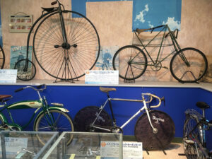 自転車のフレームとホイールは歴史を語る