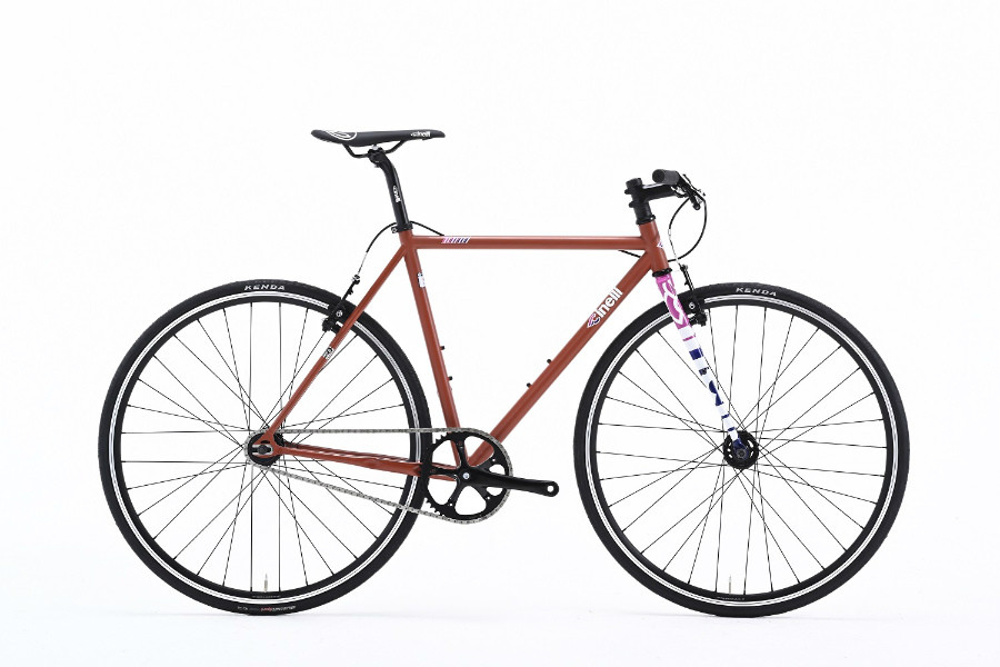 チネリのTUTTOはカスタムの幅が広い