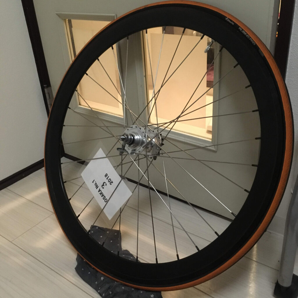 ピストリアホイールの取り外し