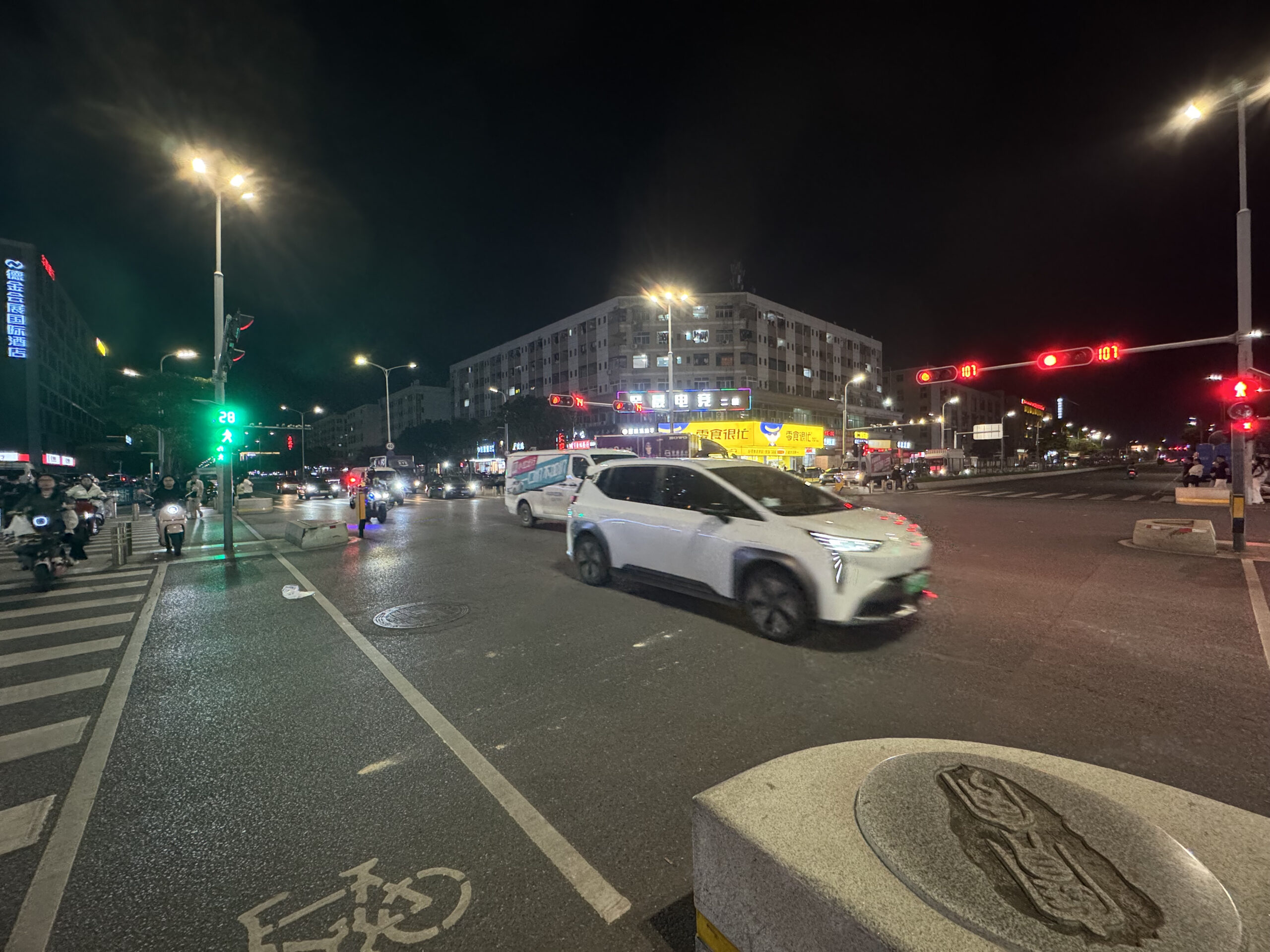 自転車と歩行者。自転車で歩道を走る際のルールまとめ