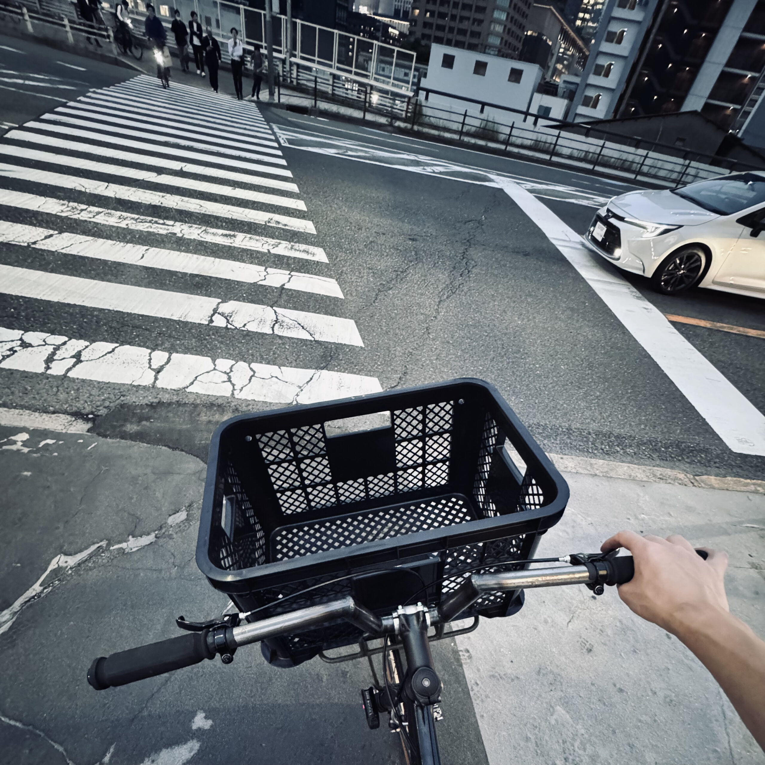 自転車をAIで擬人化させてみた